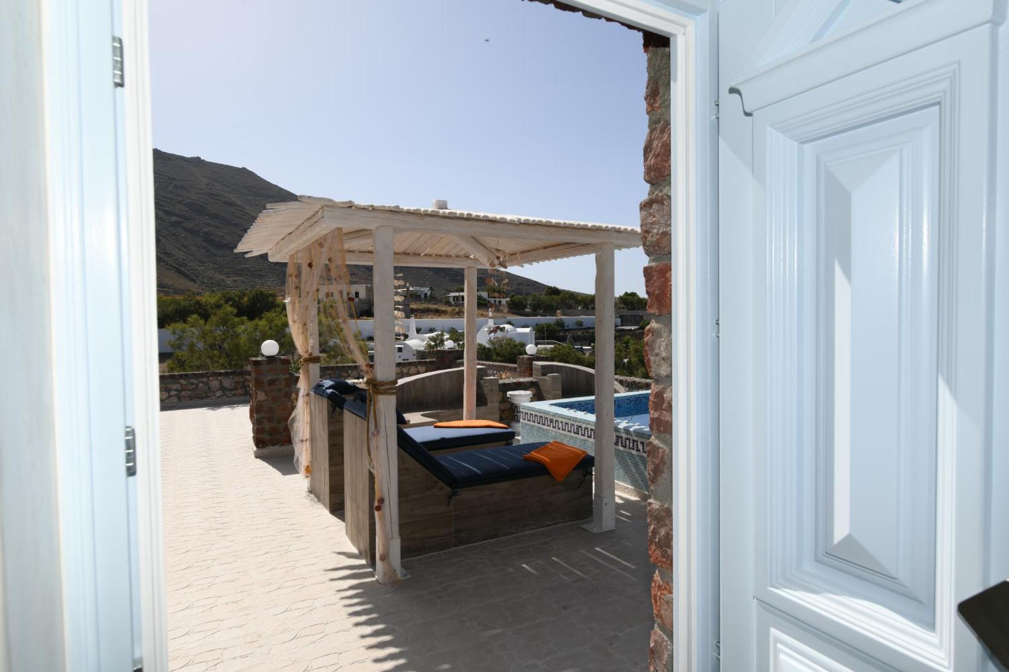 Starlight Luxury Seaside Villa & Suites Imerovigli  Eksteriør billede