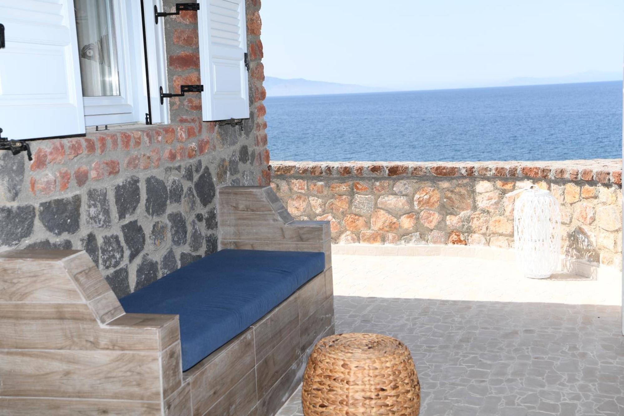 Starlight Luxury Seaside Villa & Suites Imerovigli  Eksteriør billede