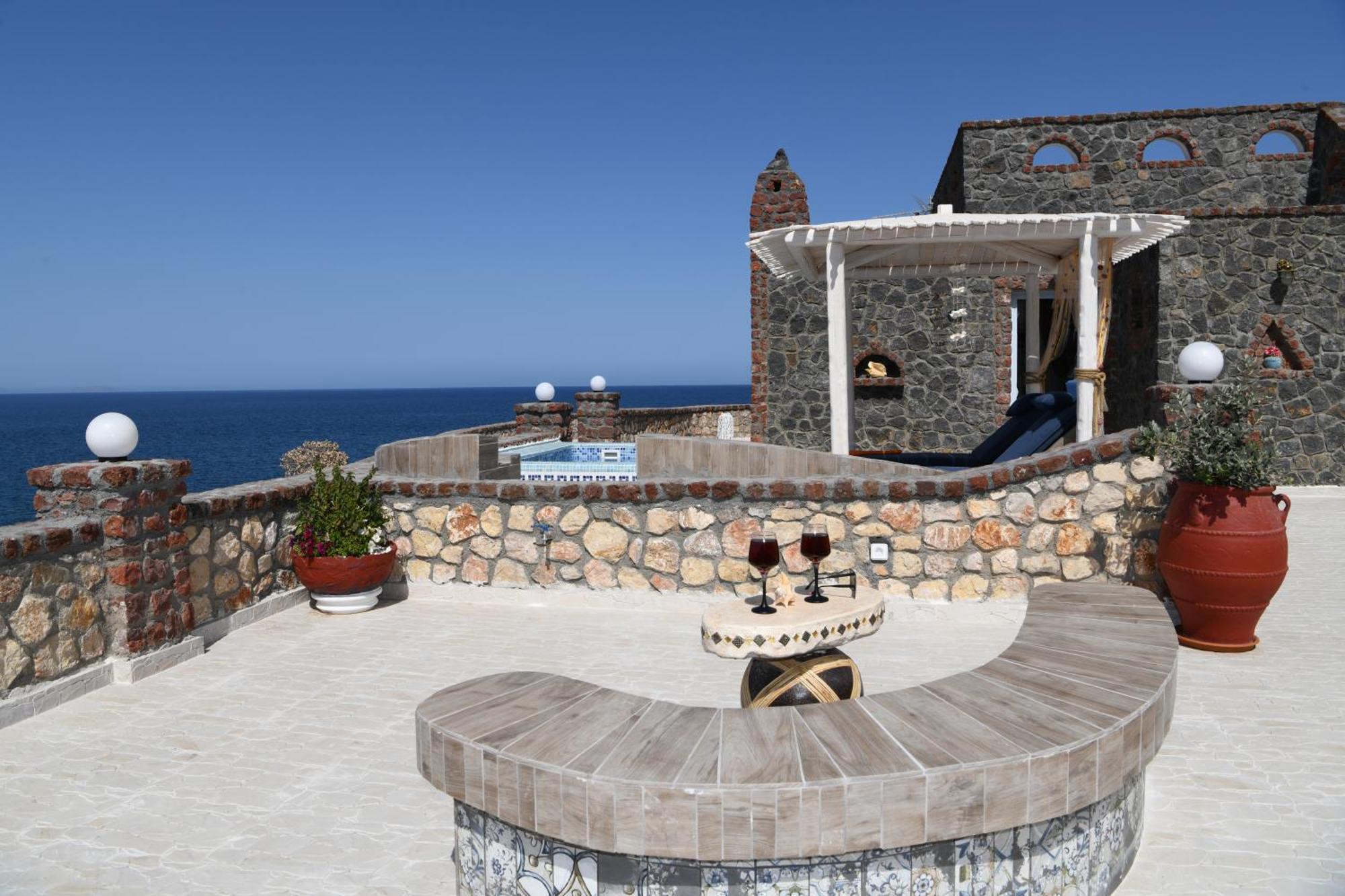 Starlight Luxury Seaside Villa & Suites Imerovigli  Eksteriør billede