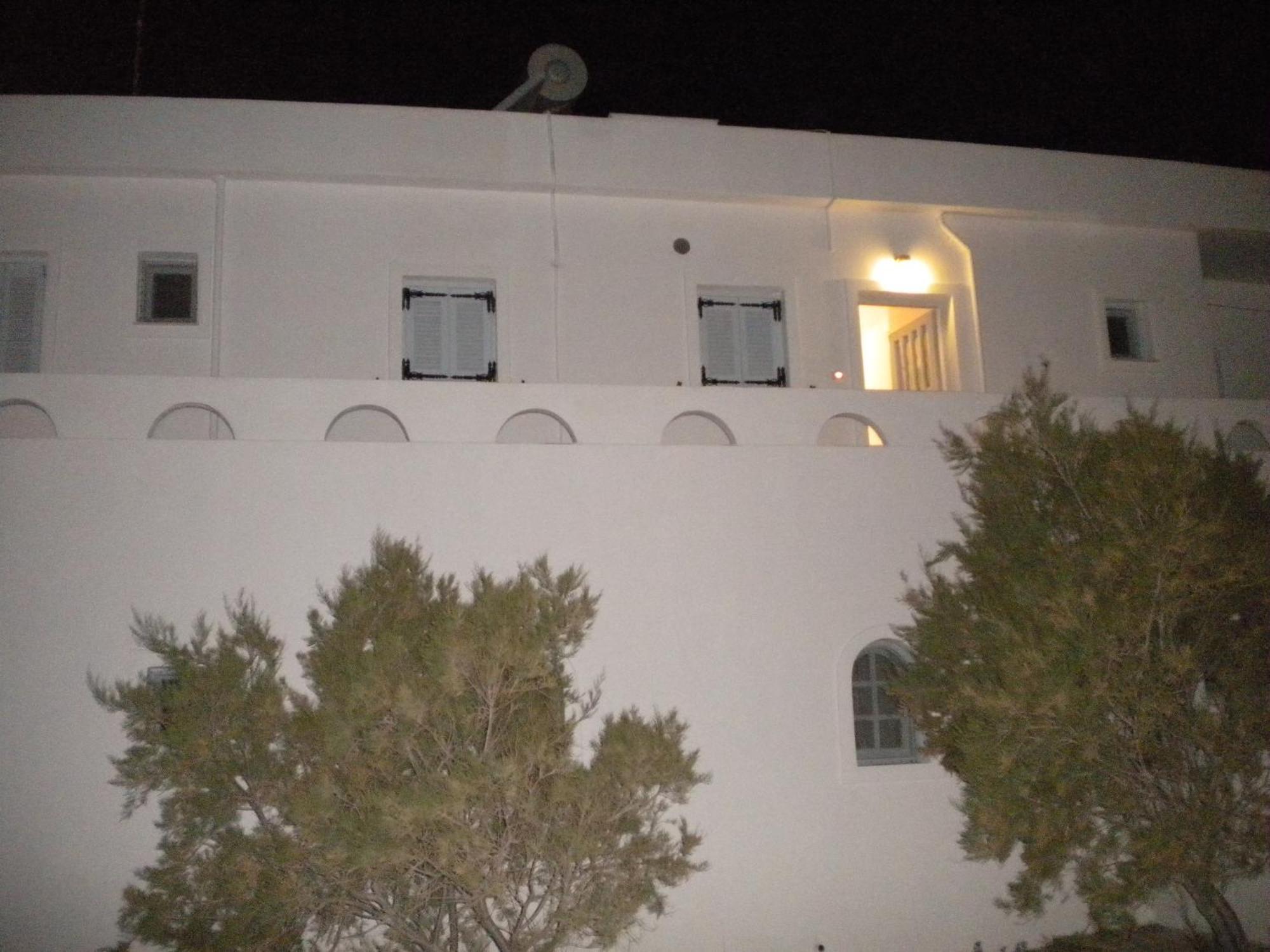 Starlight Luxury Seaside Villa & Suites Imerovigli  Eksteriør billede