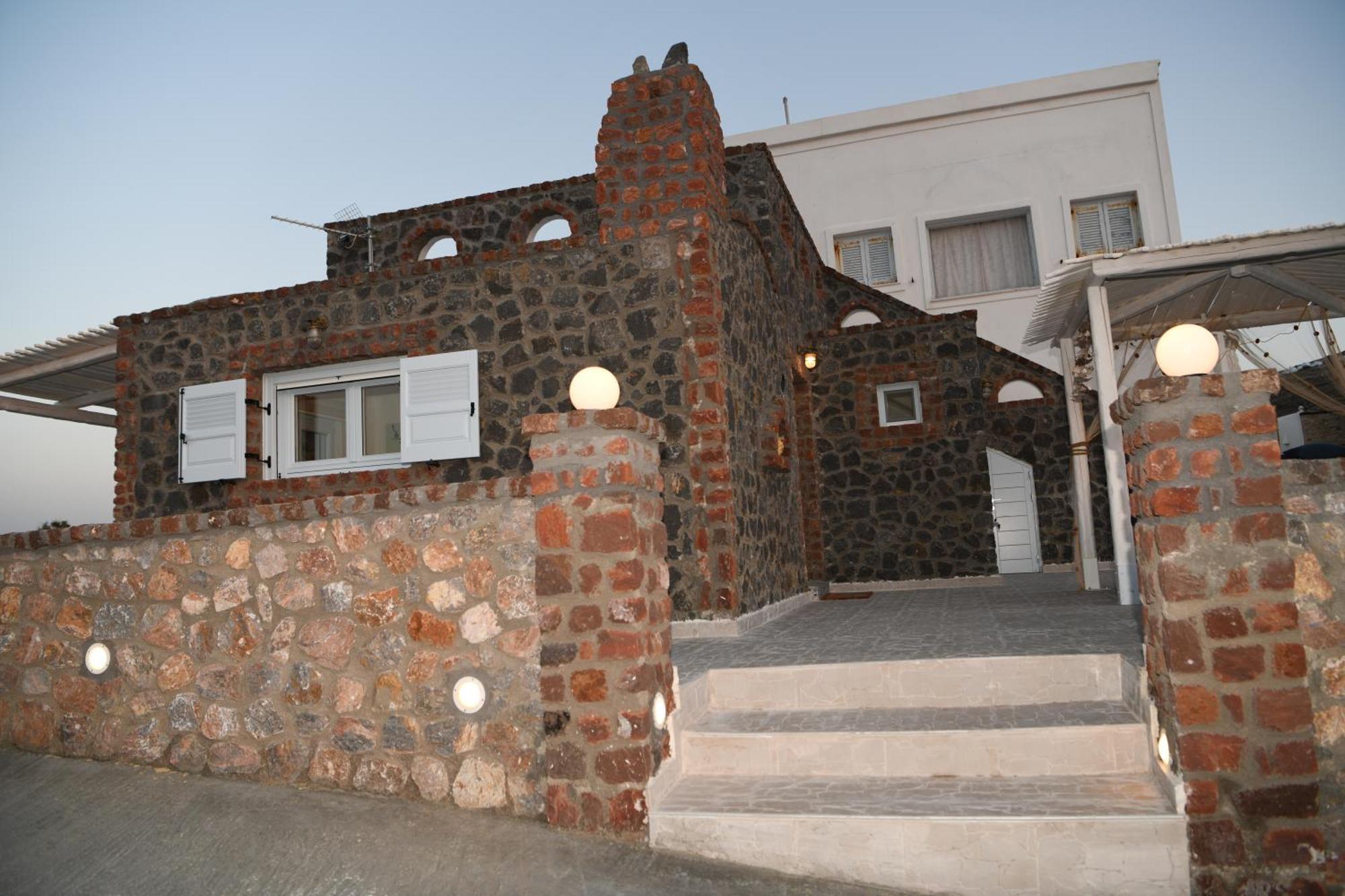 Starlight Luxury Seaside Villa & Suites Imerovigli  Eksteriør billede