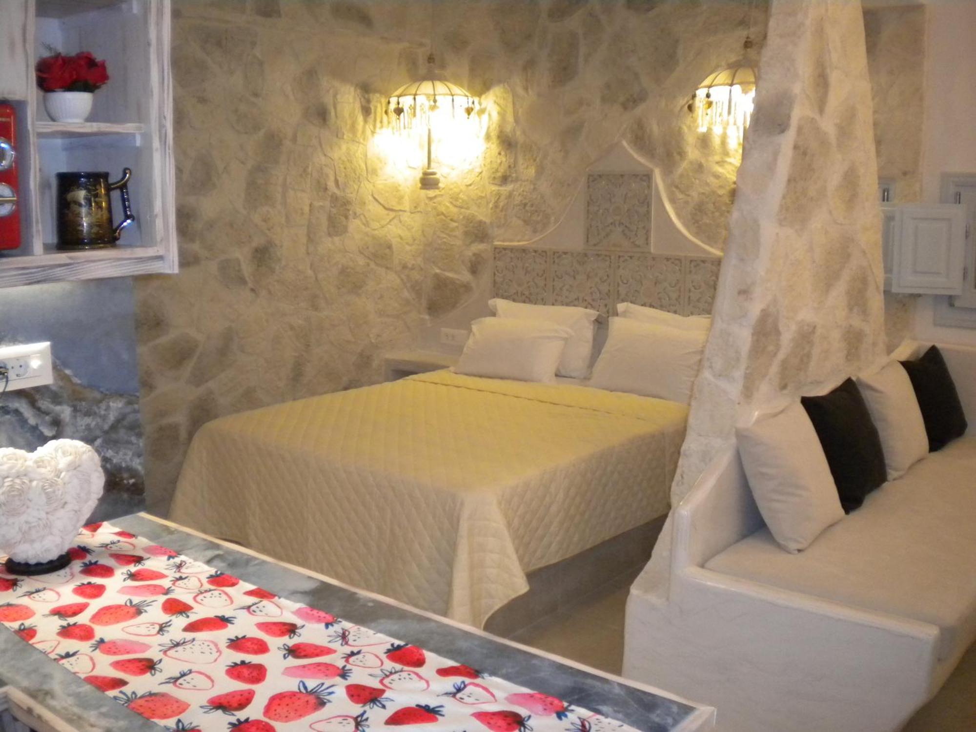 Starlight Luxury Seaside Villa & Suites Imerovigli  Eksteriør billede